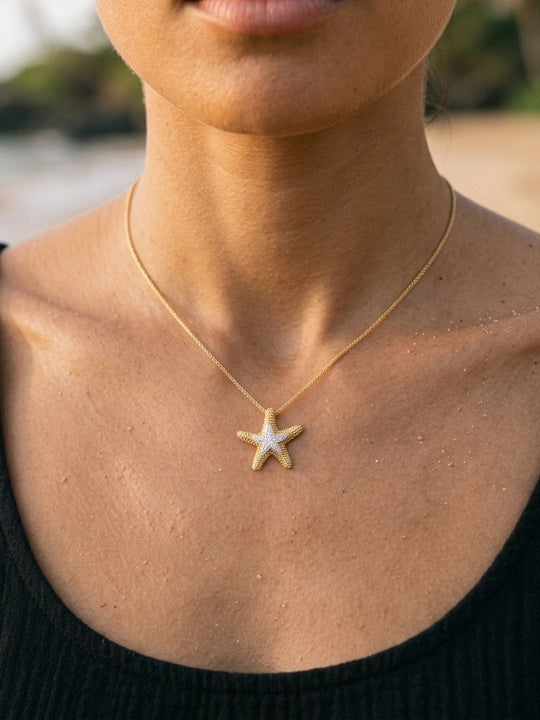 14k 16mm Starfish Pendant with 11 Diamonds