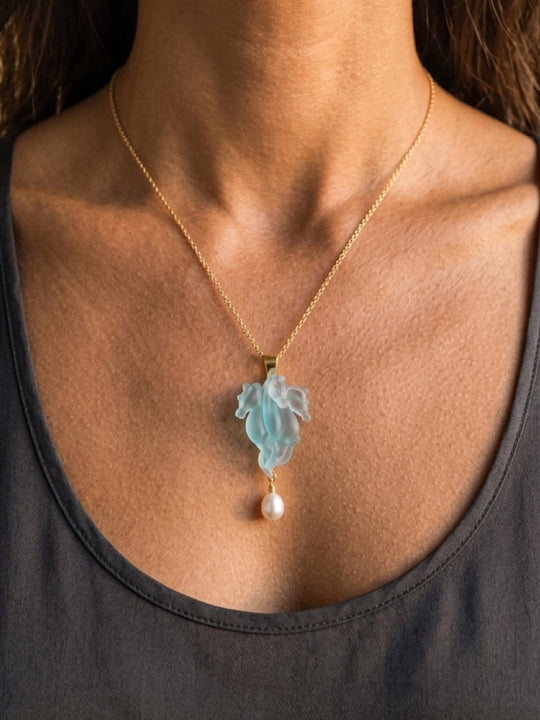 14K Yellow Gold with Pearl Three Seahorses Pendant
