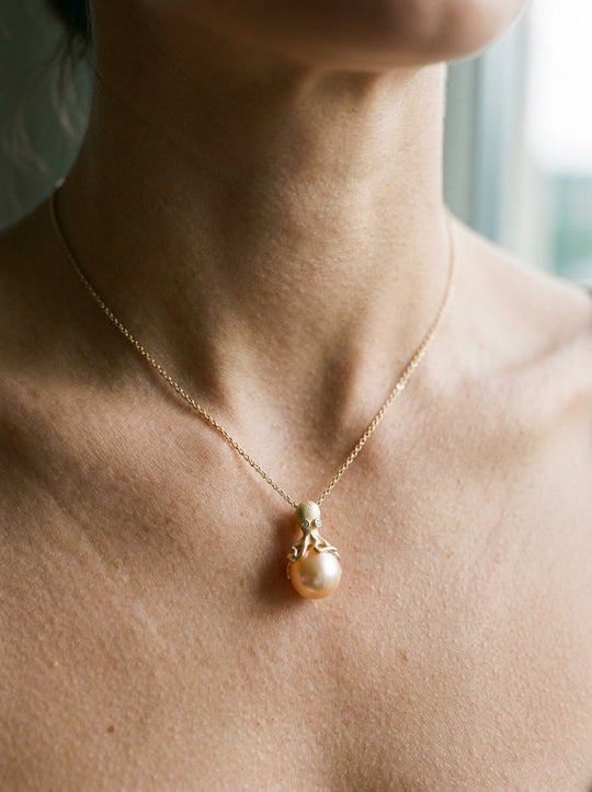 Gold Octopus Pendant With 10mm Peach Fresh Water Pearl & Diamonds