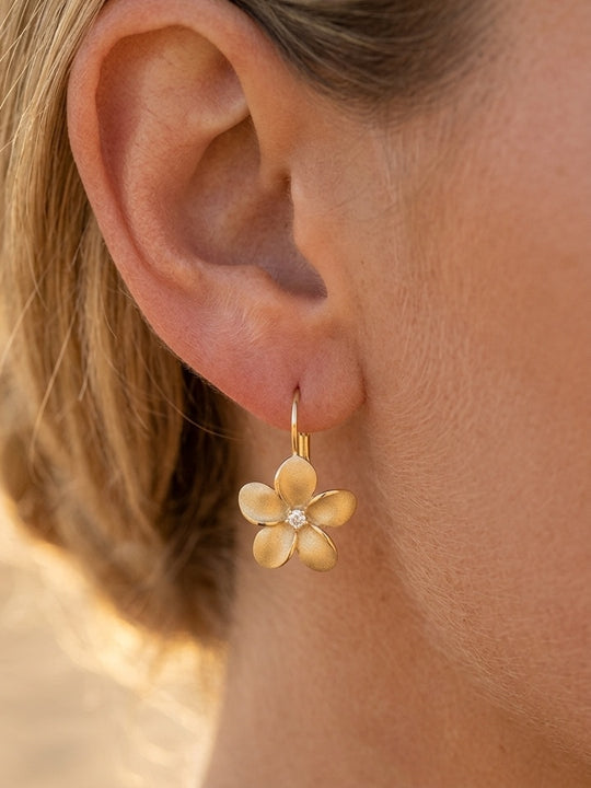 14k 15mm Plumeria Earring with 2 Diamonds