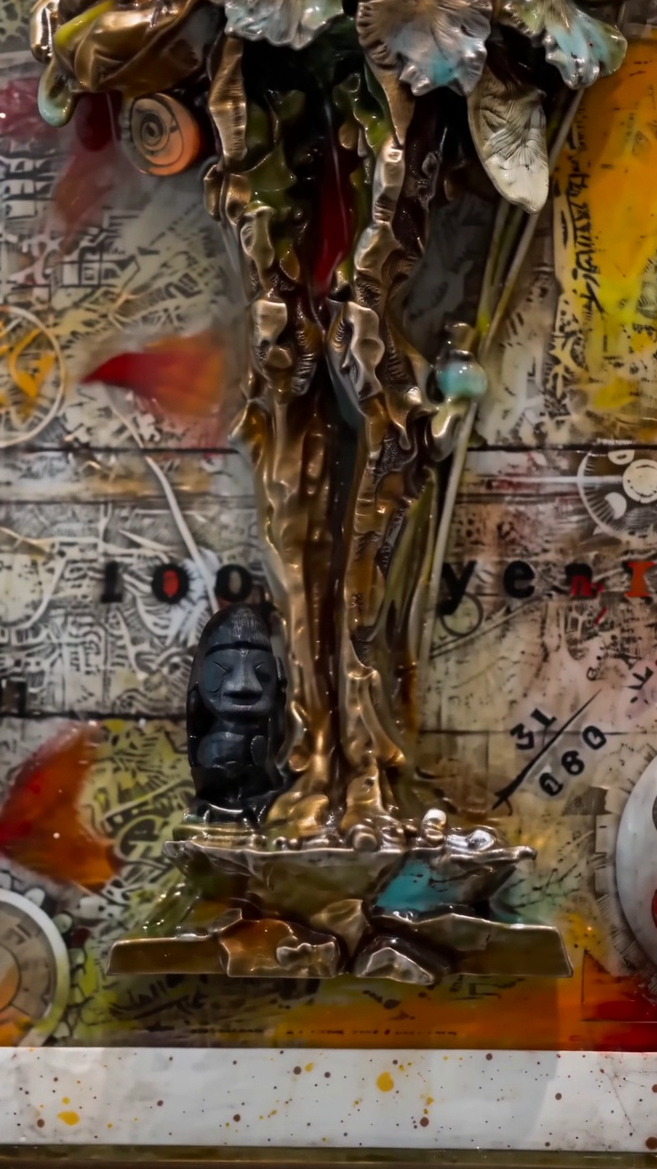 Maria Alma Relief Large — video still at 6s