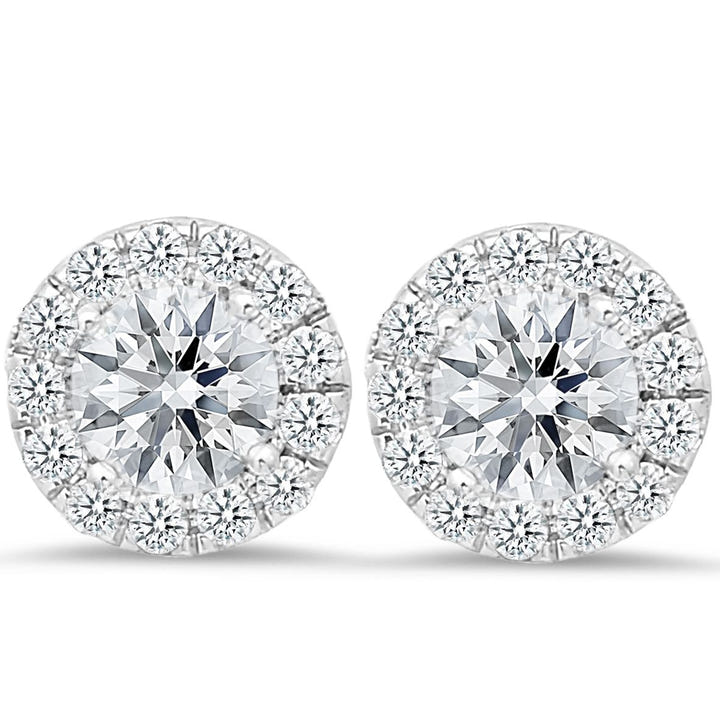 18K white gold stud earrings with 0.42 CT and 4.00 CT diamonds