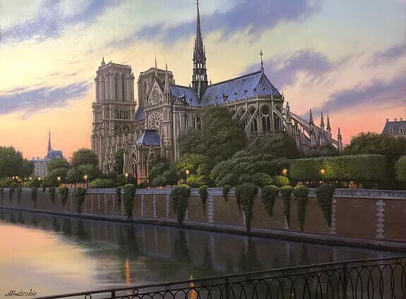 PARISIAN BEAUTY
