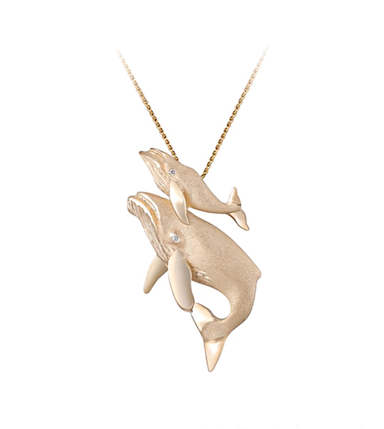 Colgante de ballenas de 14k 36 mm "First Breath" con 2 diamantes