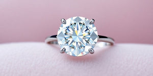 Unveiling Elegance: The Allure of a 2 Carat Diamond Ring for Timeless Engagements