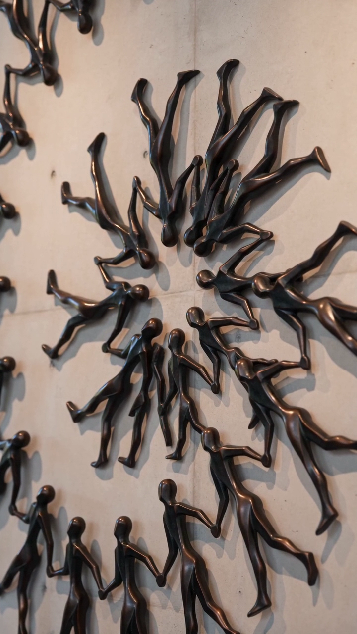 Walking Spiral — video still at 6s