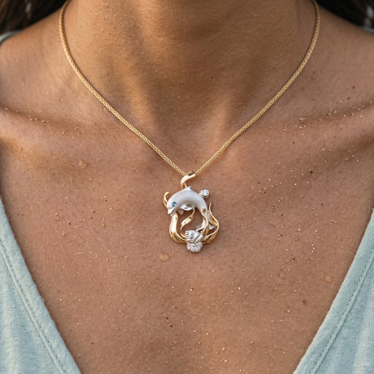 Colgante de delfines de 14k 2/tono "Blue Lagoon 'con diamante azul de 0.01 quilates