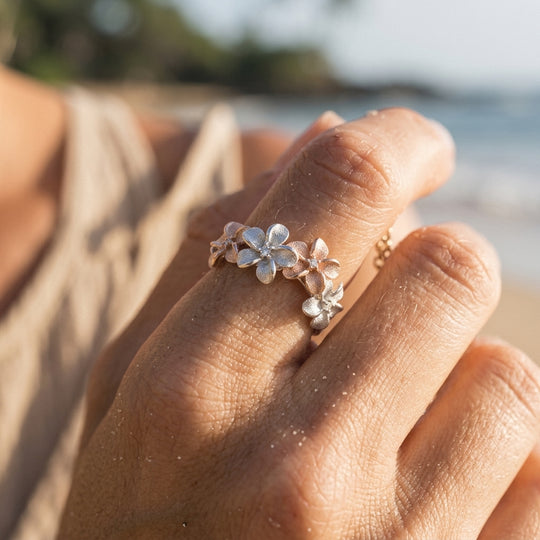 14K 2 / Tone 8 mm Plumeria avec 4 diamants