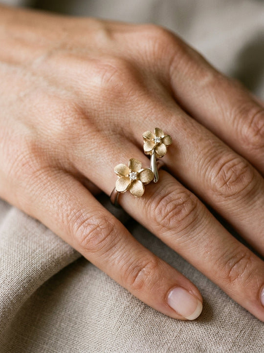 2/tone 14k 8 and 11mm Plumeria Ring