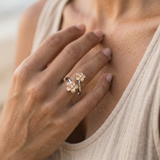 2/tone 14k 8 and 11mm Plumeria Ring