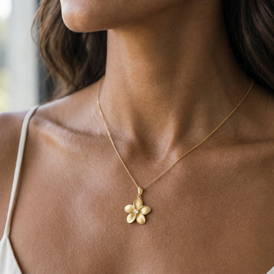 18 mm de 14k colgante de plumeria con diamante