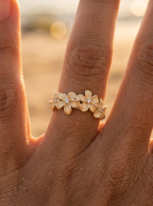 14k 8mm Plumeria Ring with 4 Diamonds