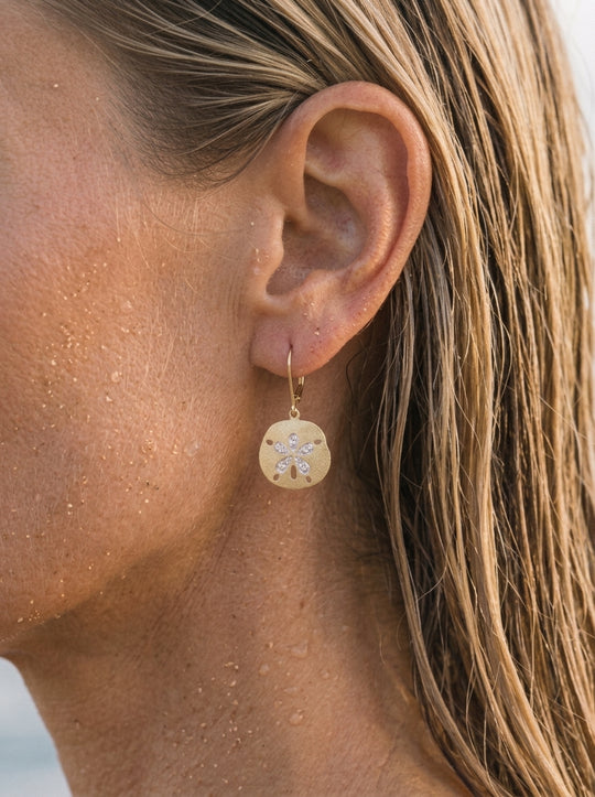 14k 15mm Sand Dollar Earring with 10 Diamonds