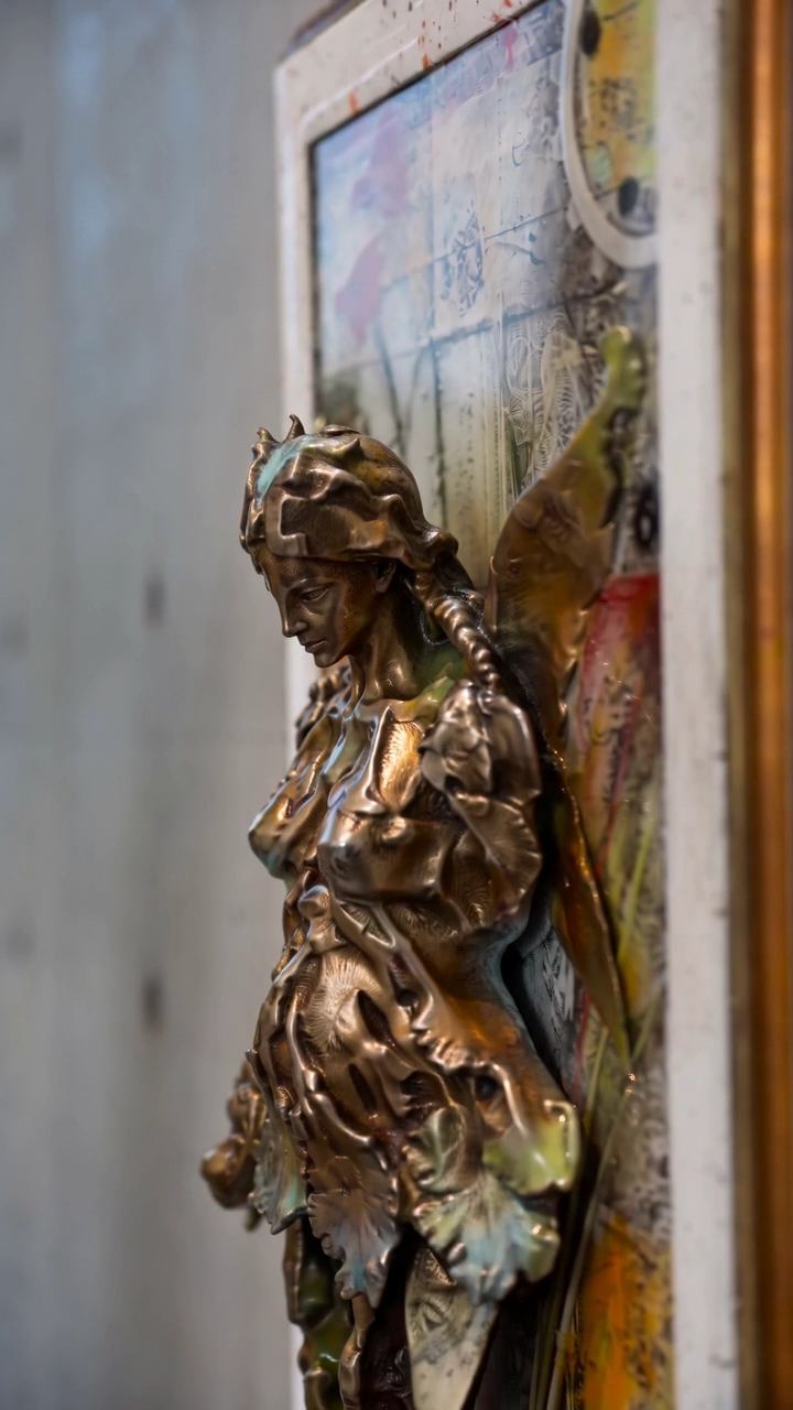 Maria Alma Relief Small — video still at 4s