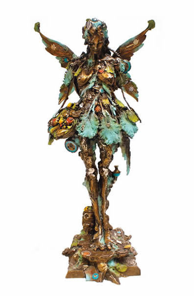 Maria Alma 8 foot tall