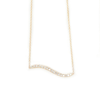 Bermuda Wavy Diamond Bar Collar de oro rosa
