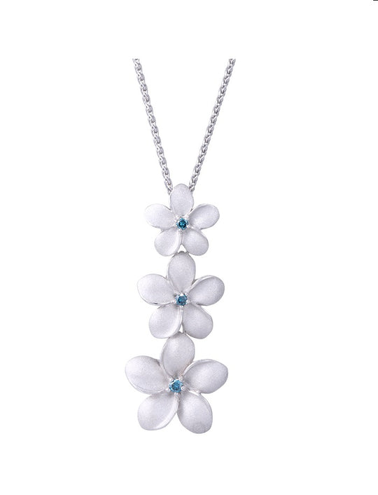 Colgante deslizante de 14k Plumeria lei con diamantes azules