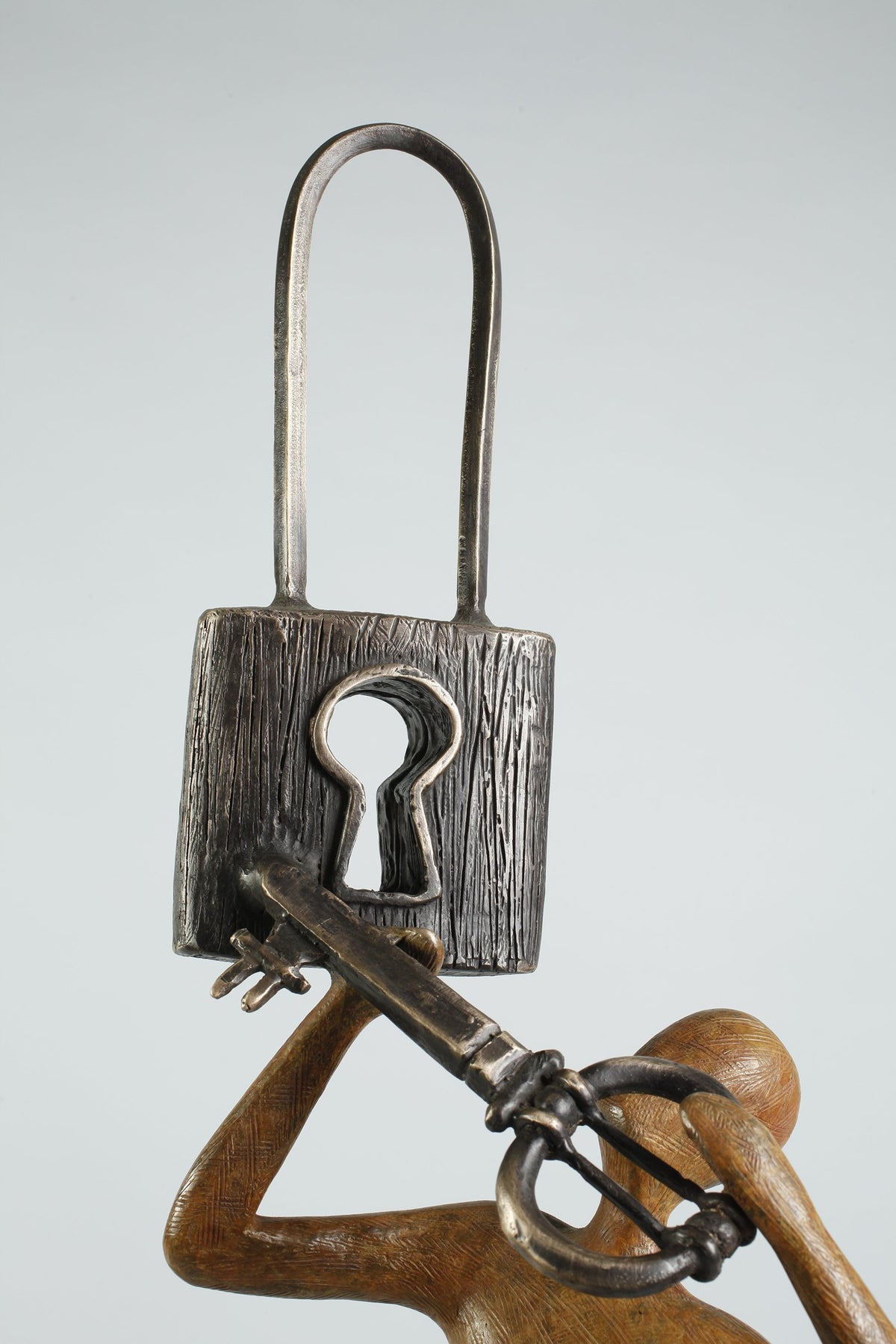 Tolla Inbar Key Solution