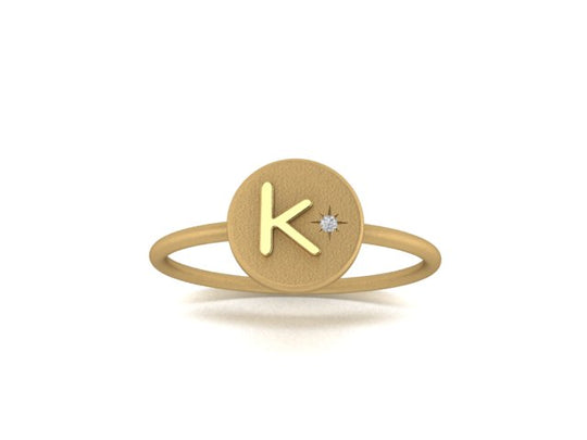 18K Gold Initial Ring w / Diamant