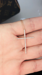 Collar de Diamond Cross Signature (3 tamaños)